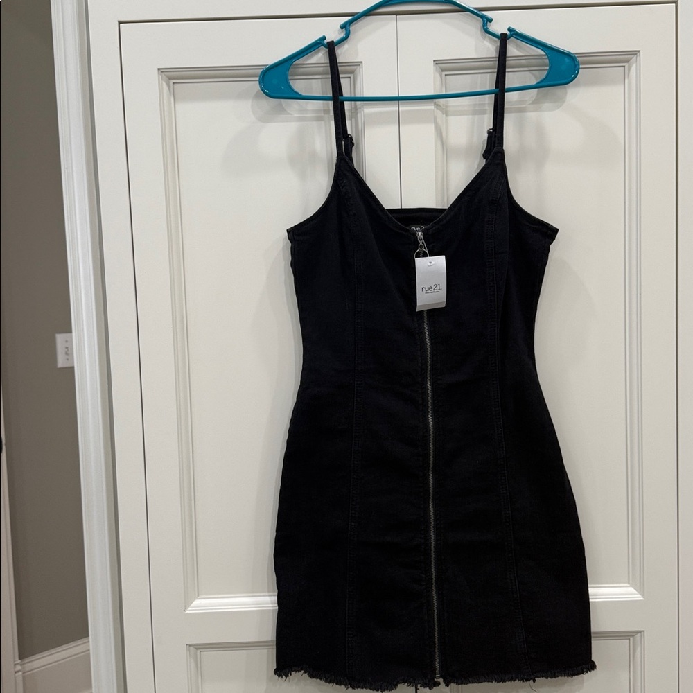 Rue 21 Black Denim full zip front denim mini dress. NWT size Small skater goth
